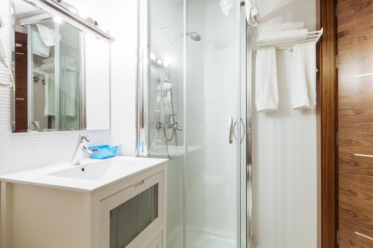 Hostal Arriola Granada Eksteriør bilde