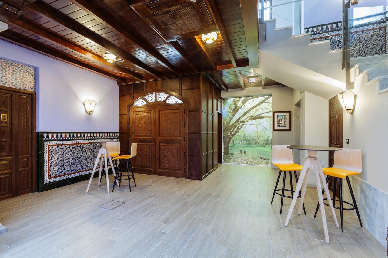 Hostal Arriola Granada Eksteriør bilde