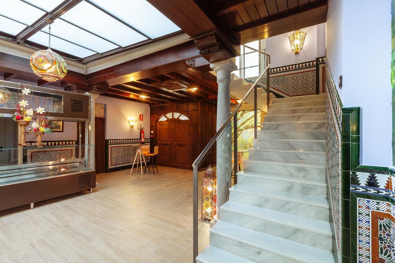 Hostal Arriola Granada Eksteriør bilde